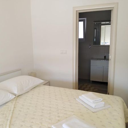 Apartments Patalic Lopar Extérieur photo