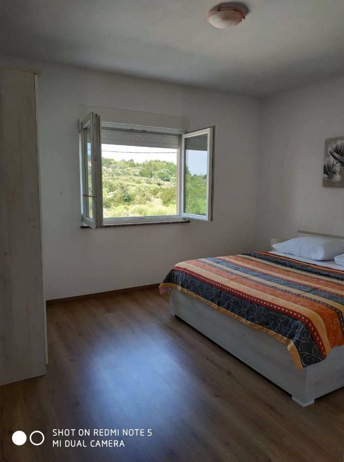 Apartments Patalic Lopar Extérieur photo